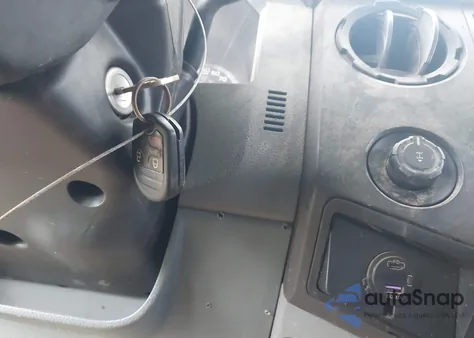 2015 Ford F-250 Xl z USA, uszkodzony, nr VIN 1FT7W2B67FED03699